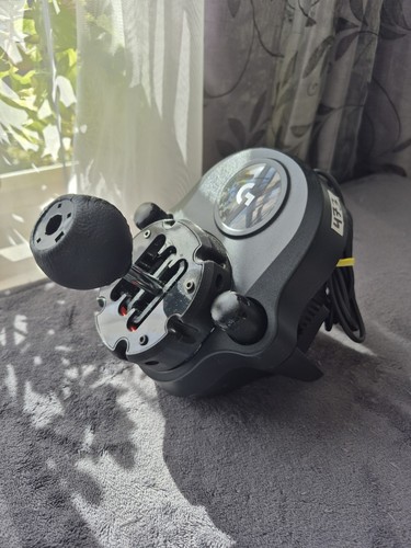 Logitech driving force shifter - force,