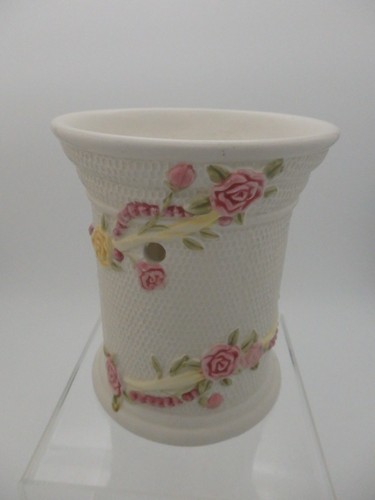 Yankee candle roses pearls - candle, &