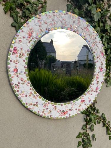 Round mosaic wall - mosaic,