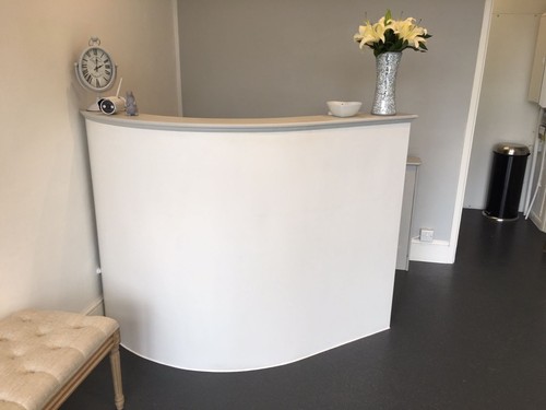 Salon reception desk - salon,