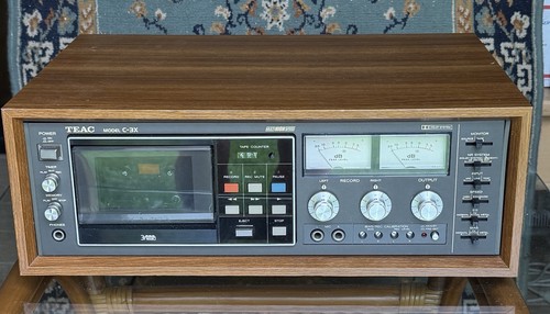 Beautiful vintage teac - beautiful,