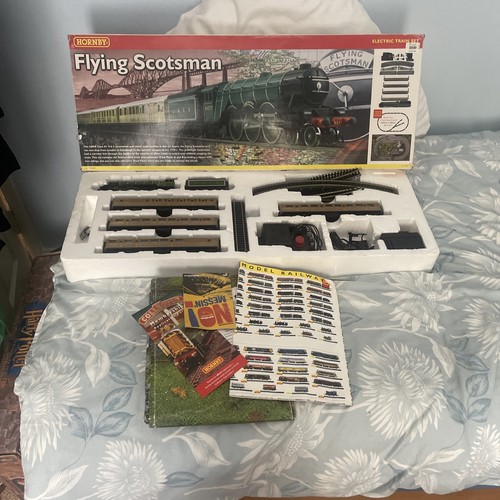 Hornby the flying scotsman - flying,