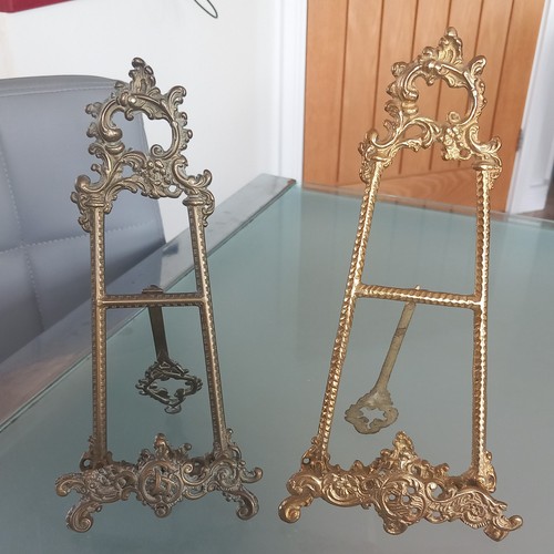 Complimentary pair brass - complimentary,