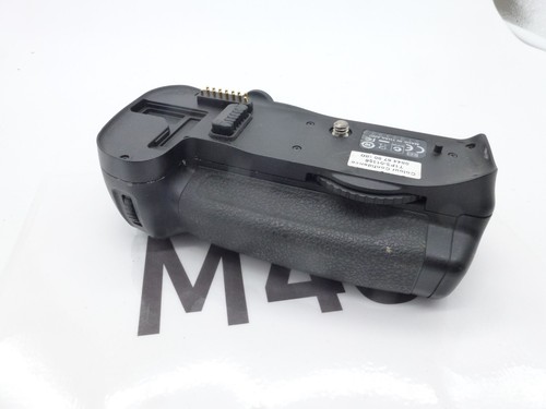 Nikon d10 battery - mb-d10,