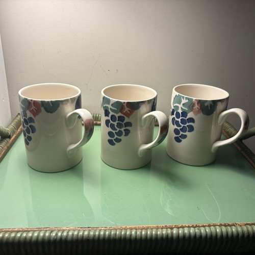 Royal winton mugs - royal, tradition