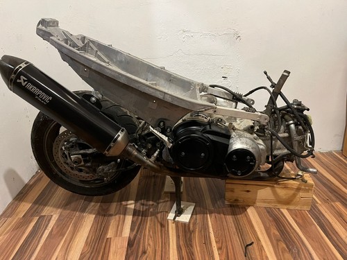 Yamaha xp530 tmax foot - yamaha,