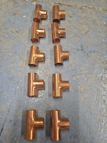 Copper pipe fittings end - pipe, feed