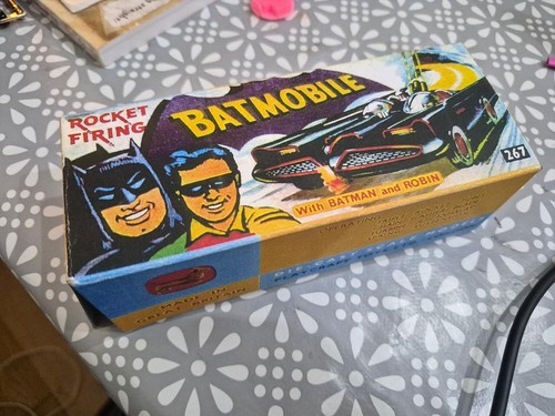 Corgi toys 267 batmobile - corgi,