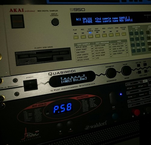 Quasimidi technox custom oled - technox,