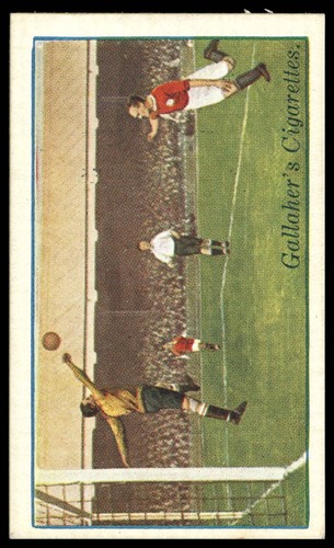 Gallaher footballers in - gallaher, 'footballers