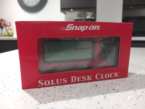 Snap tools solus desk - on,