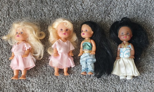 Kelly sized dolls with - x, 4"