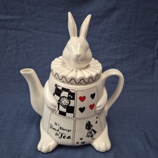 Alice in Wonderland Teapot Mad