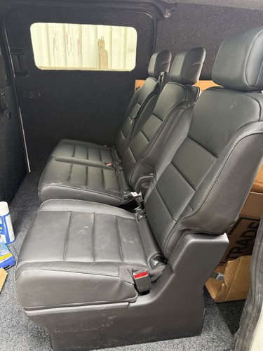 Crew cab seats isofix - crew,