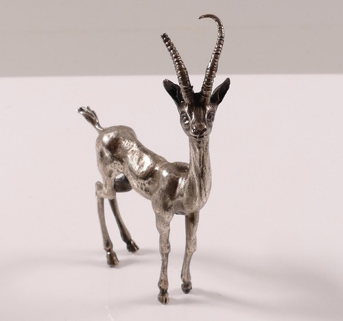Silver figure 800 - silver,
