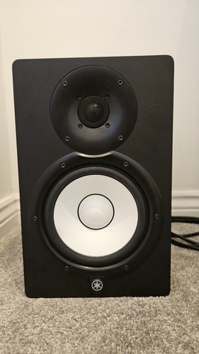 Yamaha hs7 studio monitors - yamaha,