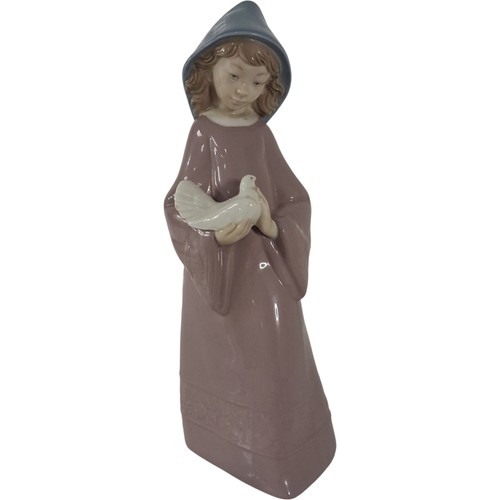 Fine lladro ceramic - ceramic, figurine