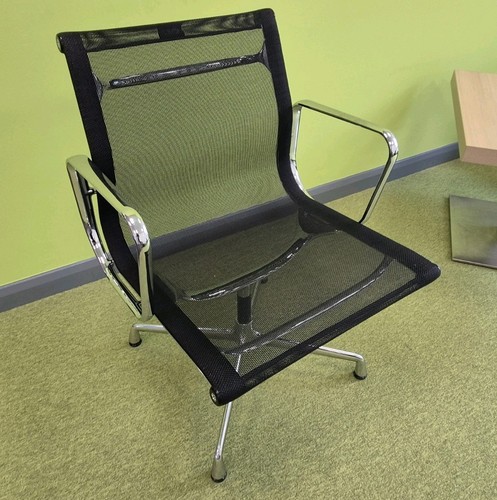 Genuine vitra charles eames - by,