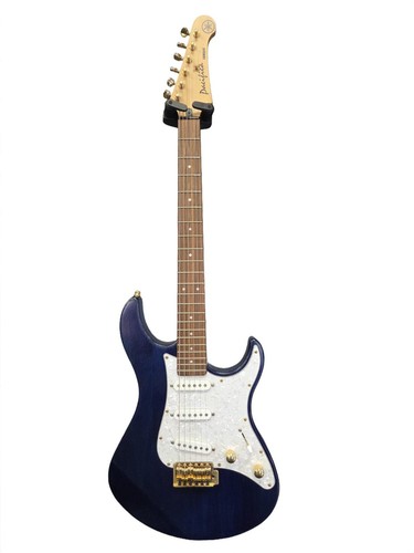 Electric yamaha guitar - yamaha,