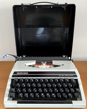 Vintage Silver Reed SR 100 Tabulator Portable Typewriter + Case Silver/Black