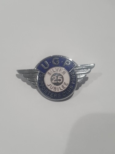 Ulster grand prix badge - ulster,