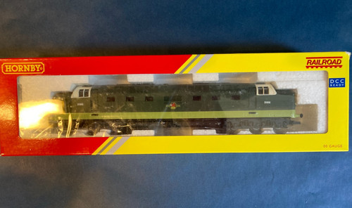 Hornby r3497 class 55 - class,