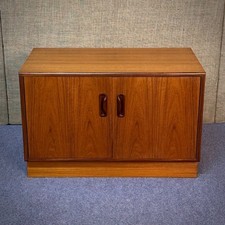 Attractive Small Mid Century G