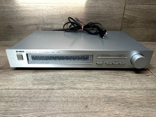 Yamaha 300 fm stereo - am/fm,