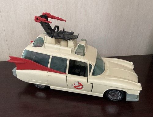 The real ghostbusters ecto - ghostbusters, ecto-1