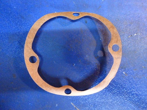 Triumph oil cover - hw,