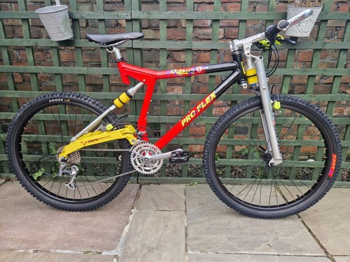 Retro mountain bike elastomers