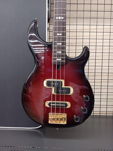 Yamaha electric bass - electric,