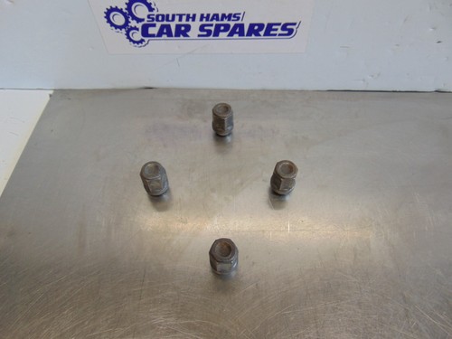 Toyota rav4 wheel nuts mk2 - toyota,