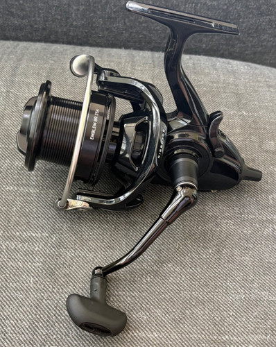Daiwa emblem 25a reel - daiwa,