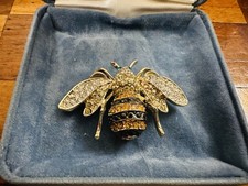 Sparkly Rhinestone Bee Brooch