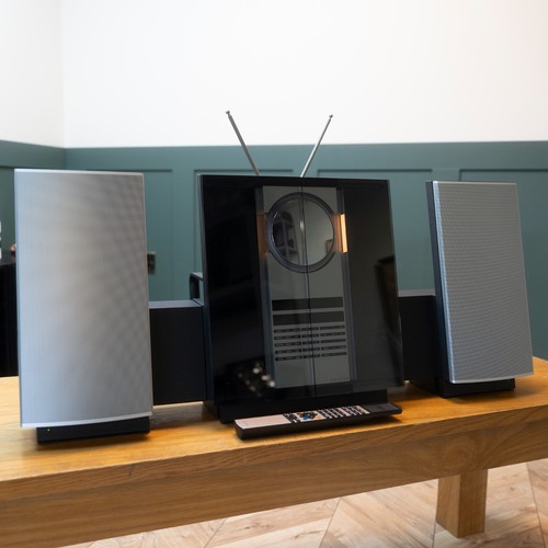 Bang olufsen b o - |, beosound