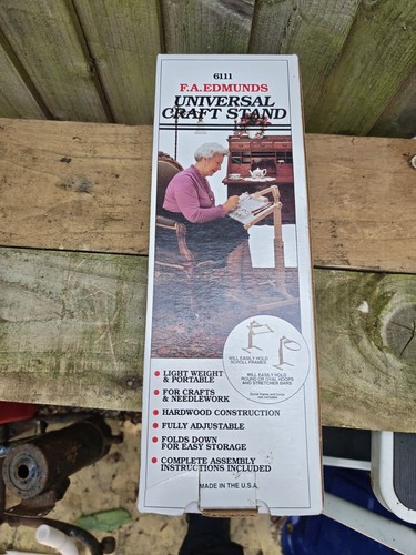 Universal craft needlework - ,