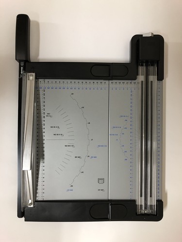 Monolith paper cutter - paper,