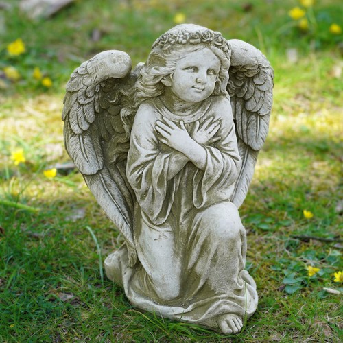 Large kneeling angel stone - kneeling,