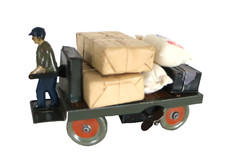 AC4579: Vintage Bing Gauge1 Luggage Station Trolley With Driver 10/6143 Charge