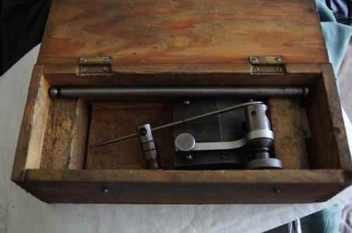 Vintage moore wright - &,