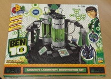 Ben 10 Azmuth’s Laboratory Construction Set – Boxed