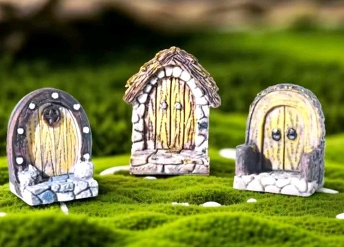 Mini fairy doors standing - x,