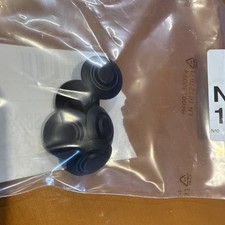 5 x Genuine Mercedes Push In