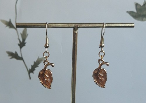 Hand made amber colour leaf - made,