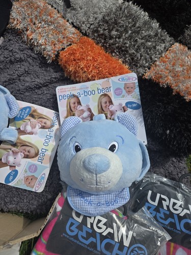 Peek boo bears - peek,