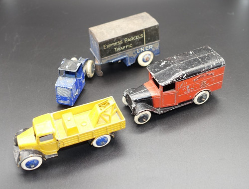 Dinky toys prewar - toys, x3