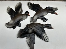 VINTAGE SET OF 3 DART FLYING