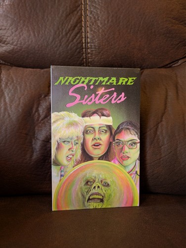 Nightmare sisters deluxe led - sisters,