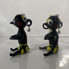 Murano Blown Glass Art Winky Takara Looking Figures Come See ( Damaged Arm )